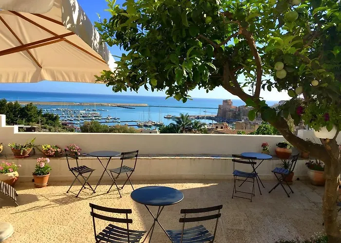 SantinaBed and Breakfast